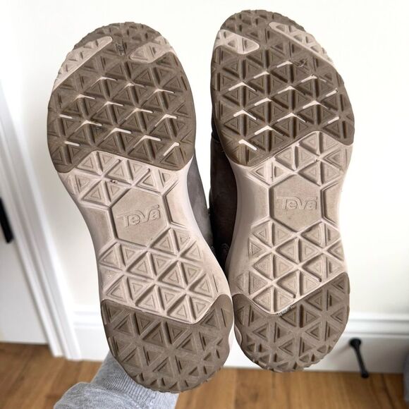 Teva Canyonview Waterproof RP Mid Trail Sneaker - Purple | Size 8 - Picture 9 of 10